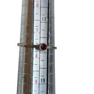 Vintage Sterling Silver Amethyst Cabochon Slim Ring Weight 0.8g Size 7.75